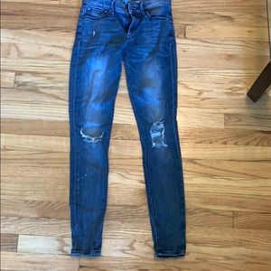 Express jeans: mid rise legging. Size 4 Regular